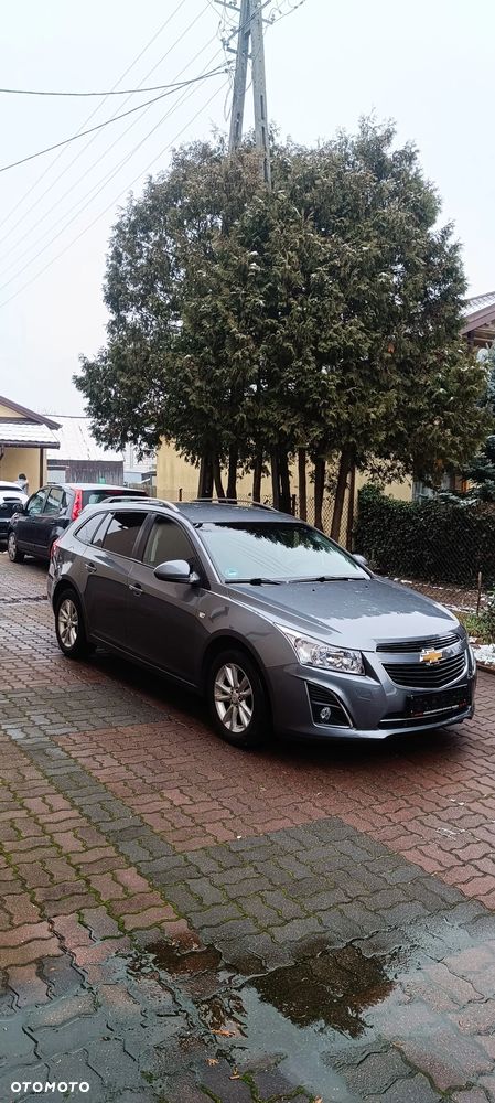 Chevrolet Cruze 1.6 LS+ - 3
