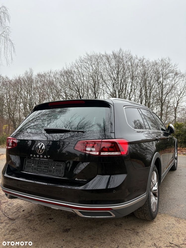 Volkswagen Passat 2.0 TDI 4Mot Elegance DSG - 5