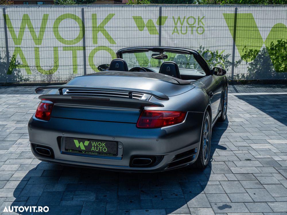 Porsche 911 - 12