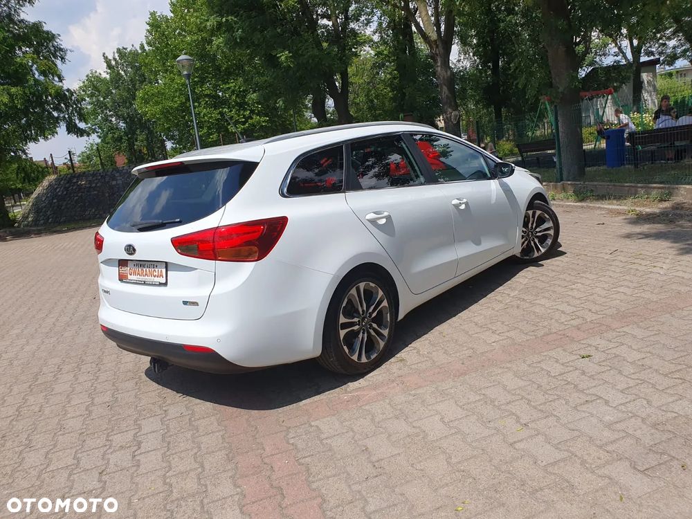 Kia Ceed 1.6 GDI XL - 28