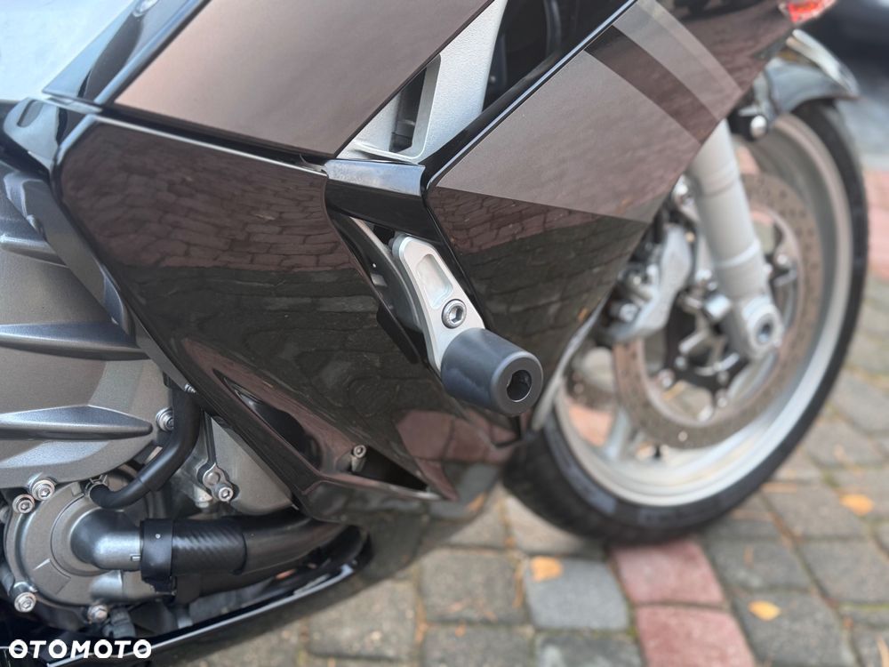 Yamaha FJR - 24