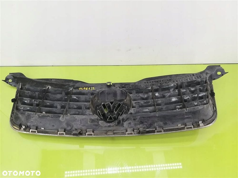 Atrapa Grill ZNACZEK LOGO  VW Passat B5 LIFT 2000-2005 3B0853651L CHROM - 6