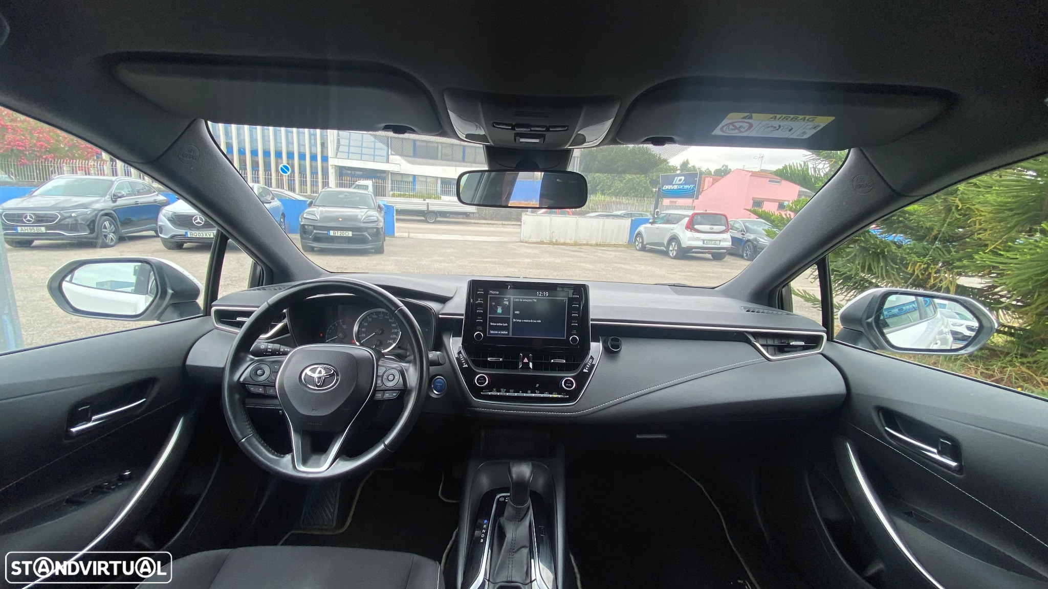 Toyota Corolla 1.8 Hybrid Comfort - 23