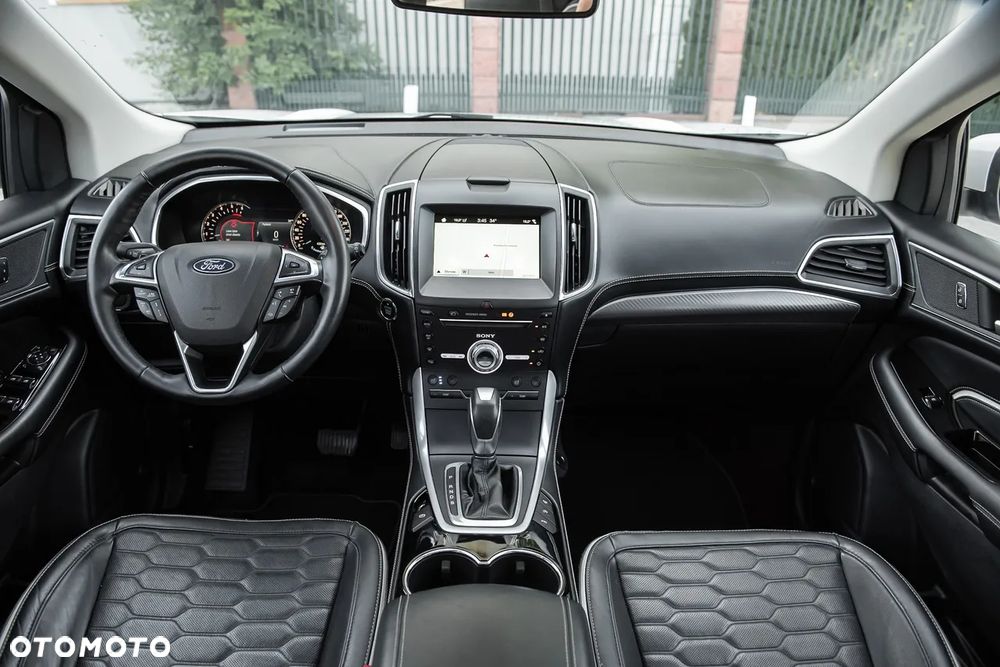 Ford Edge 2.0 TDCi Bi-Turbo 4x4 Vignale - 32
