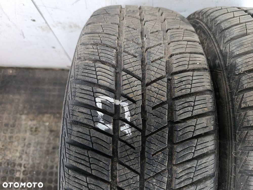 FELGI STALOWE KOMPLET 16  VW PASSAT B6 205/55R16 91T   6,5JX16ET42  3122 - 15
