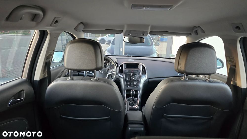 Opel Astra - 16