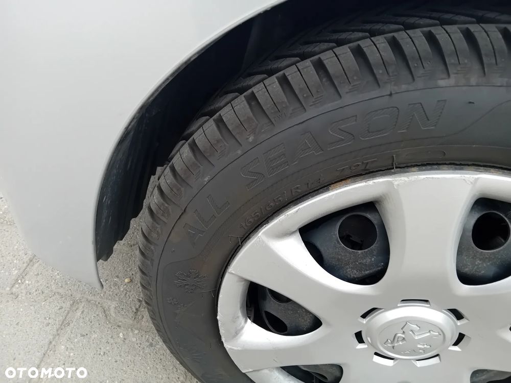 Peugeot 107 1.0 Urban Move Euro5 - 17