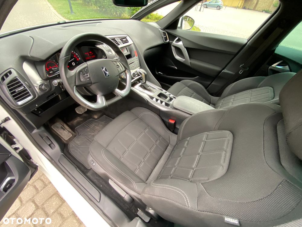 Citroën DS5 THP 155 Chic - 15