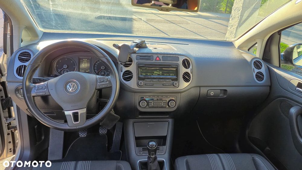 Volkswagen Golf Plus 1.6 TDI DPF MATCH - 12