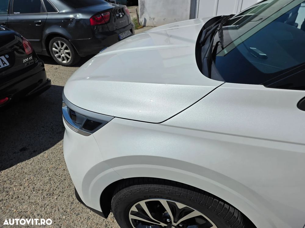 Kia Carnival - 25