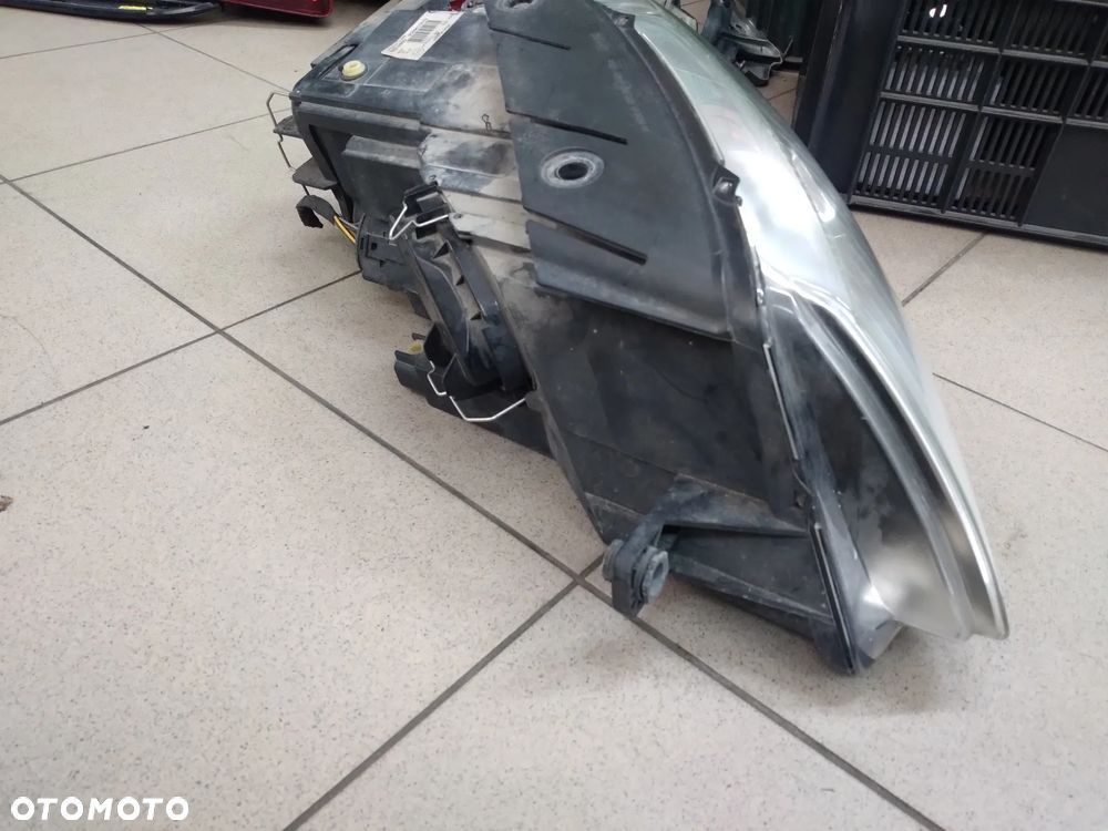 Volkswagen Passat B6 Reflektor Przód Przedni Lewy Bixenon Skrętny 3C0941751G - 4