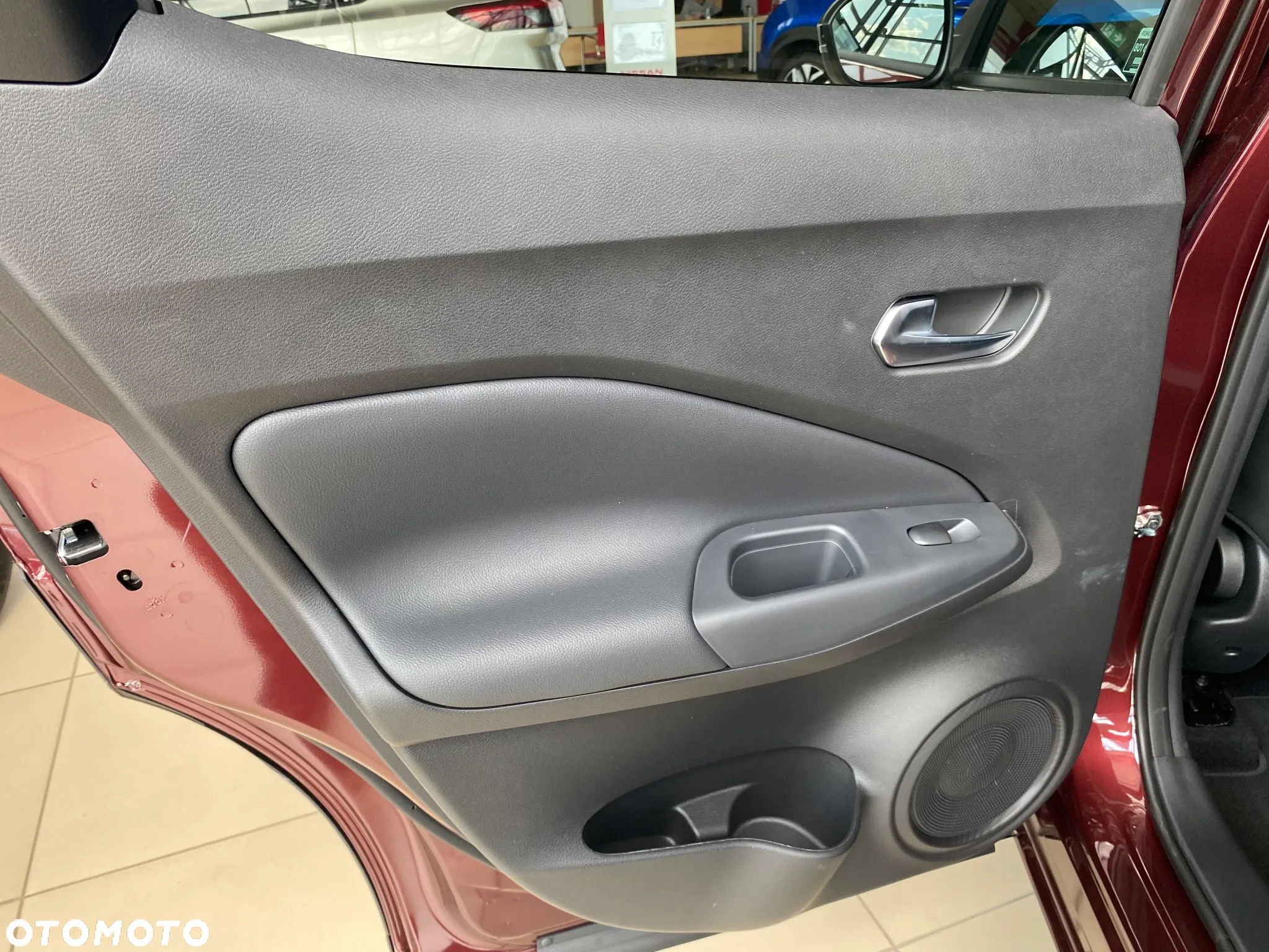 Nissan Juke 1.0 DIG-T N-Connecta - 23