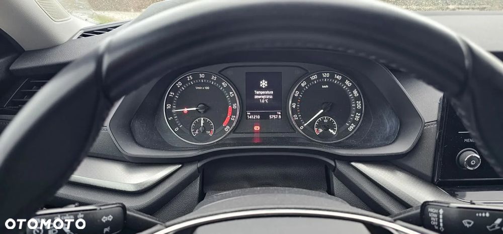 Skoda Octavia 2.0 TDI Ambition - 9