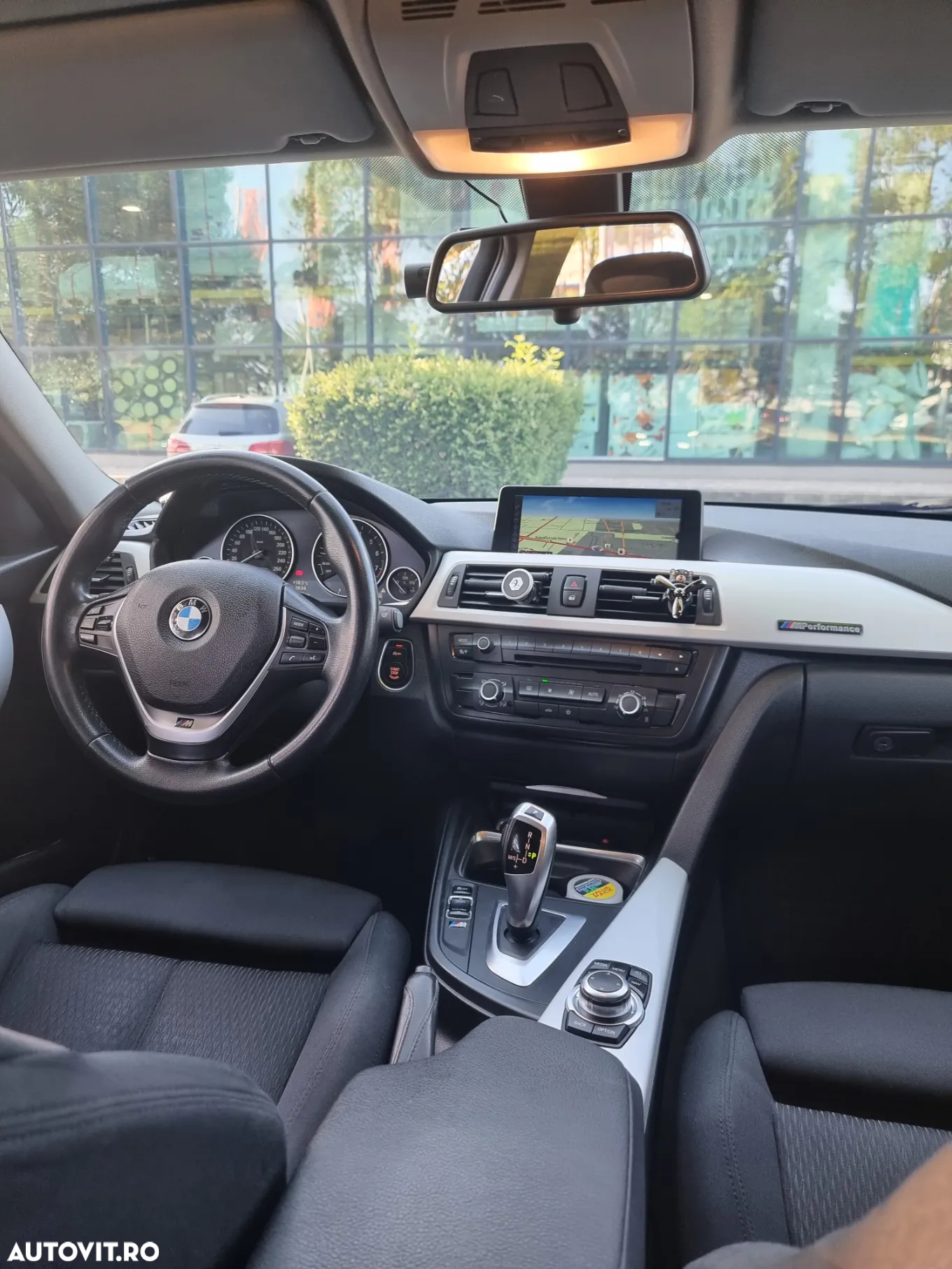 BMW Seria 3 - 13