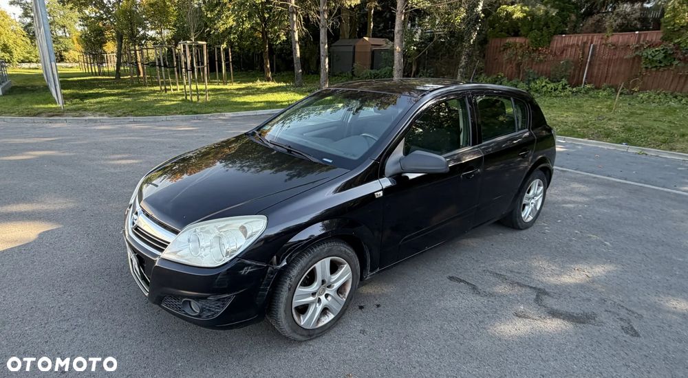 Opel Astra 1.6 Essentia - 1