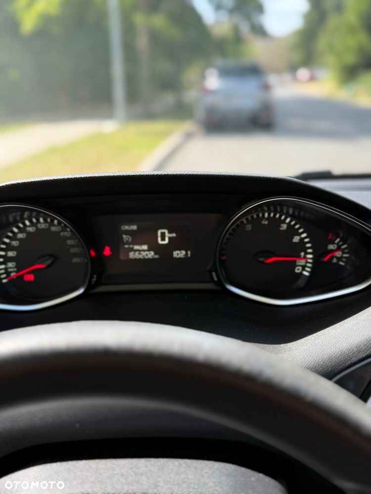 Peugeot 308 1.2 PureTech Access EU6 - 10