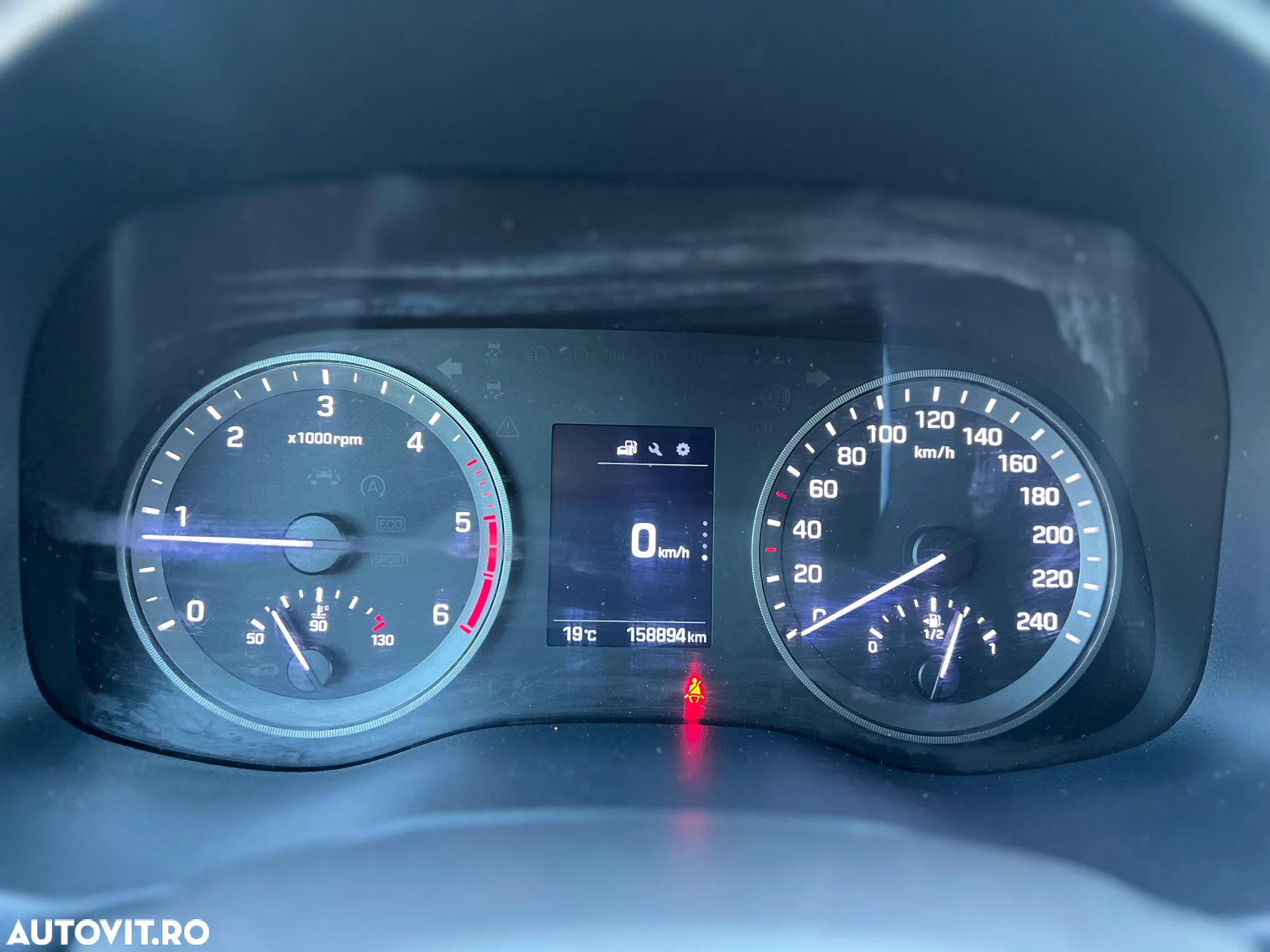 Hyundai Tucson 2.0 CRDI 4WD 6MT Style Design Pack - 15