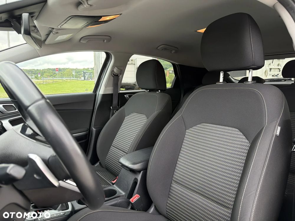 Kia XCeed 1.5 T-GDI M DCT - 12
