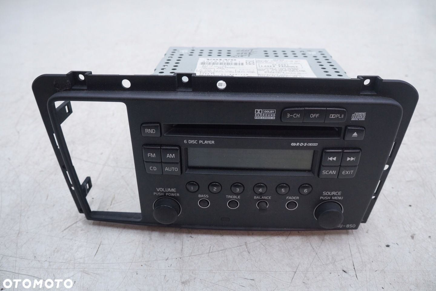RADIO CD FM HU-850 VOLVO S60 I V70 II LIFT 30797205-1 30797205 - 1