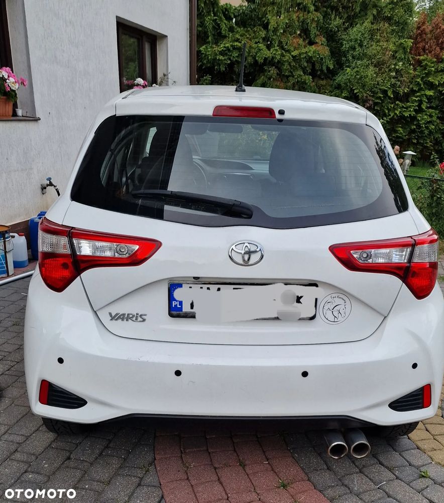 Toyota Yaris 1.5 Active - 2
