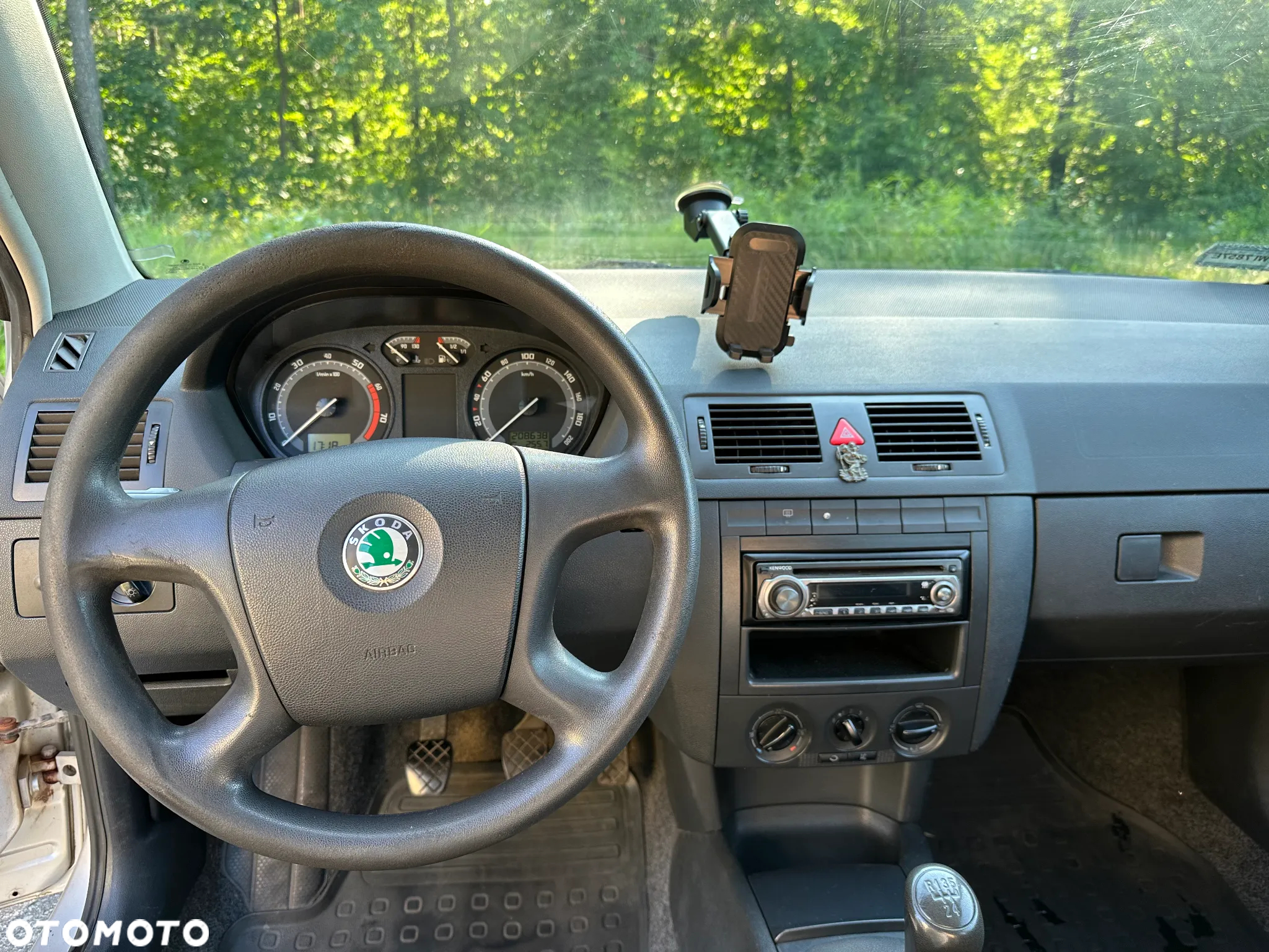 Skoda Fabia 1.4 16V Ambiente - 14