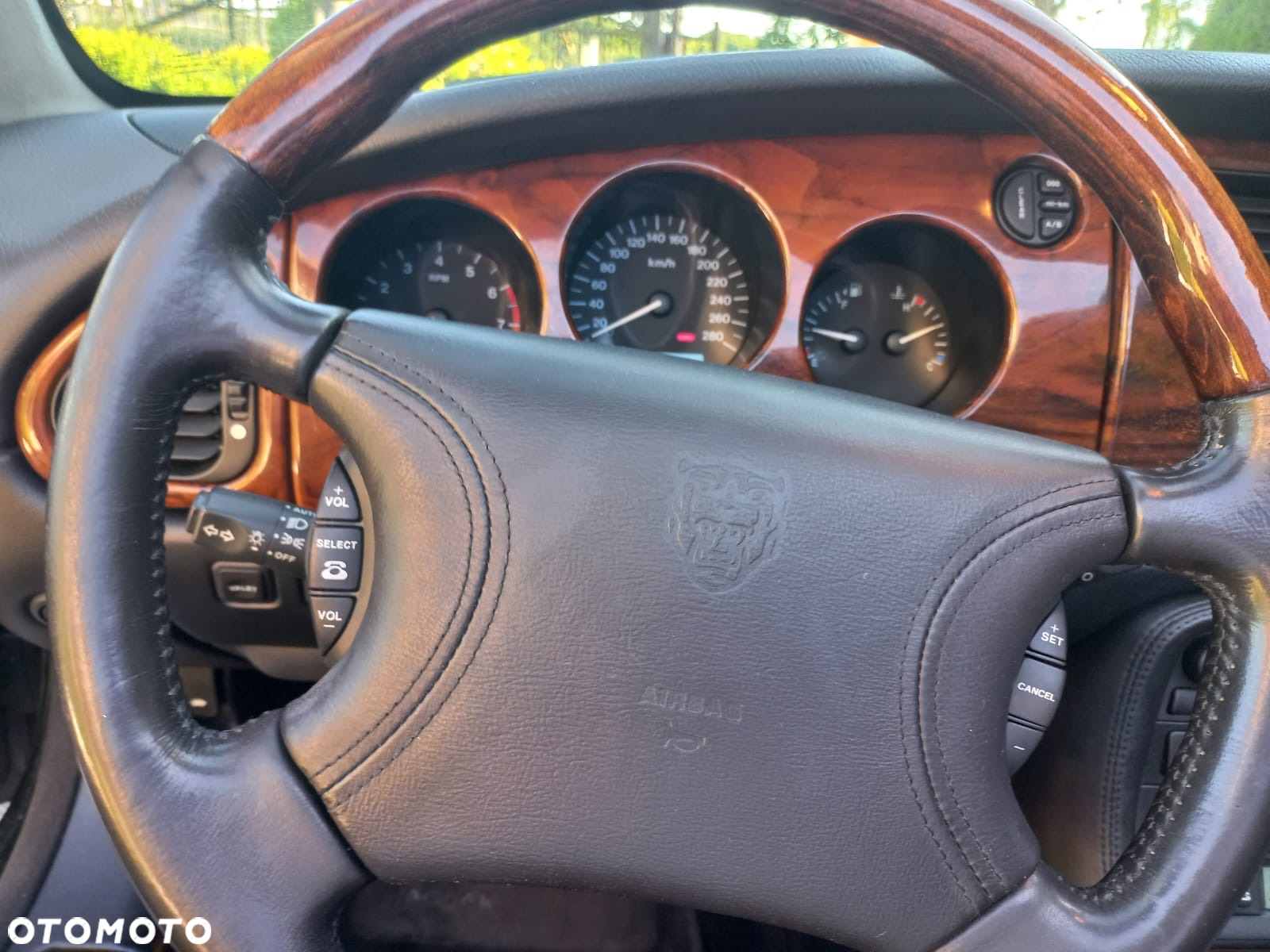 Jaguar XK8 XKR 4.0 - 25