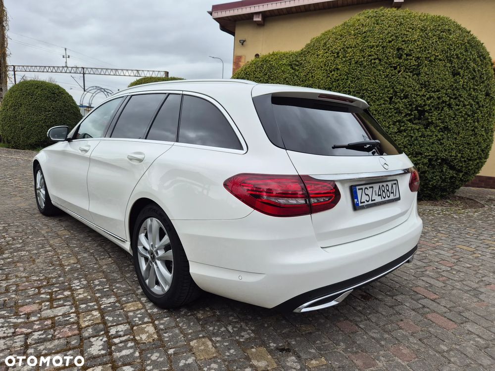 Mercedes-Benz Klasa C 200 d 9G-TRONIC - 4