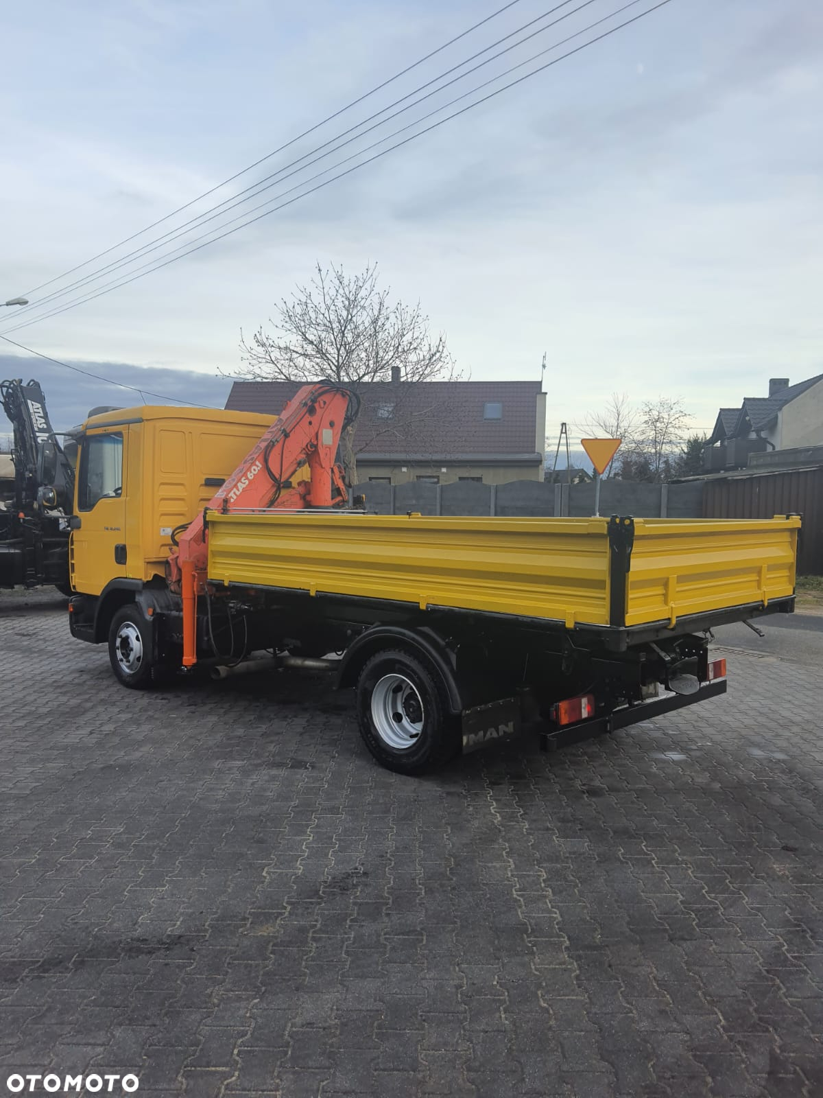 MAN TGL 12.240, wywrotka z hds , kiper , hds , blokada mostu, sprowadzony - 10
