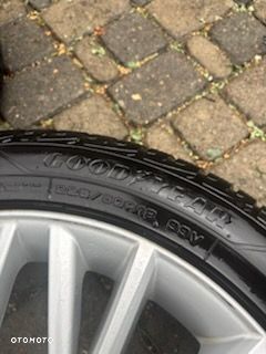 TANIO Sprzedam alufelgi z oponami zimowymi do Toyota CHR   Goodyear 225/50R18  99V( 4 szt.)  z 2023 r - 3