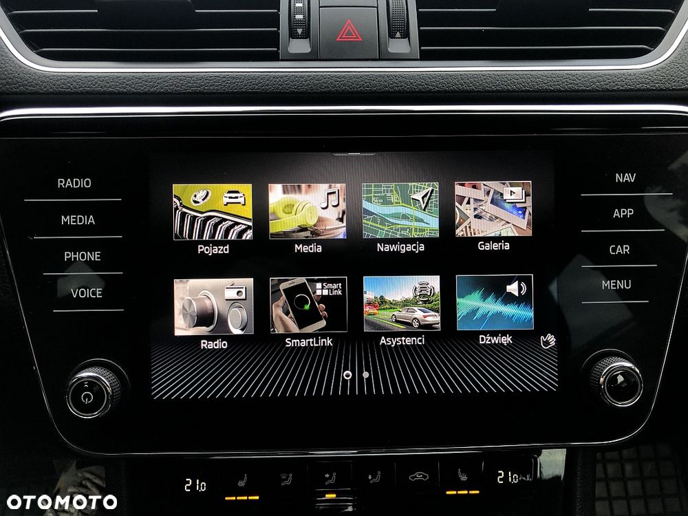 Skoda Superb 2.0 TDI SCR Style DSG - 18