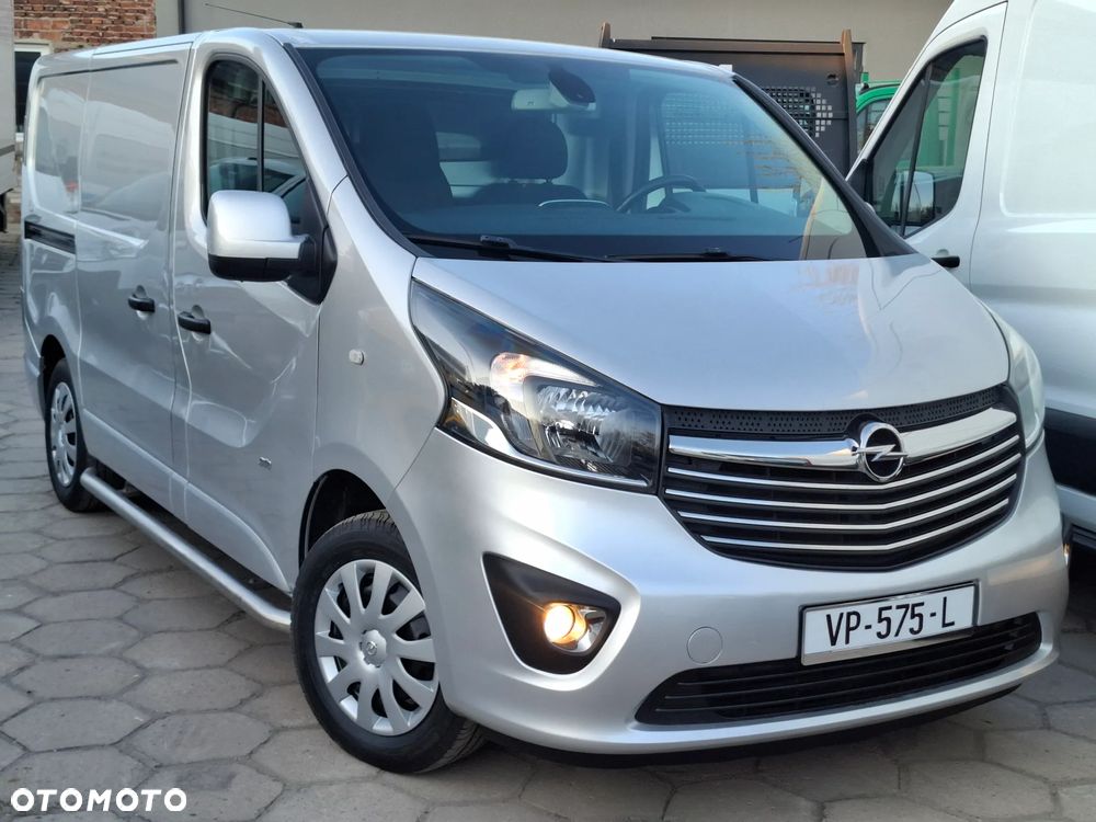 Opel VIVARO 2015 1.6CDTI 120KM KLIMA 3osobowy - 2