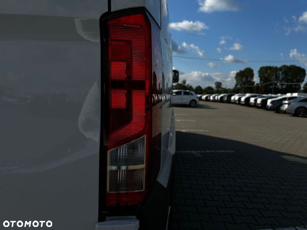 Volkswagen Crafter - 27