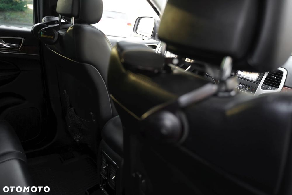 Jeep Grand Cherokee - 20