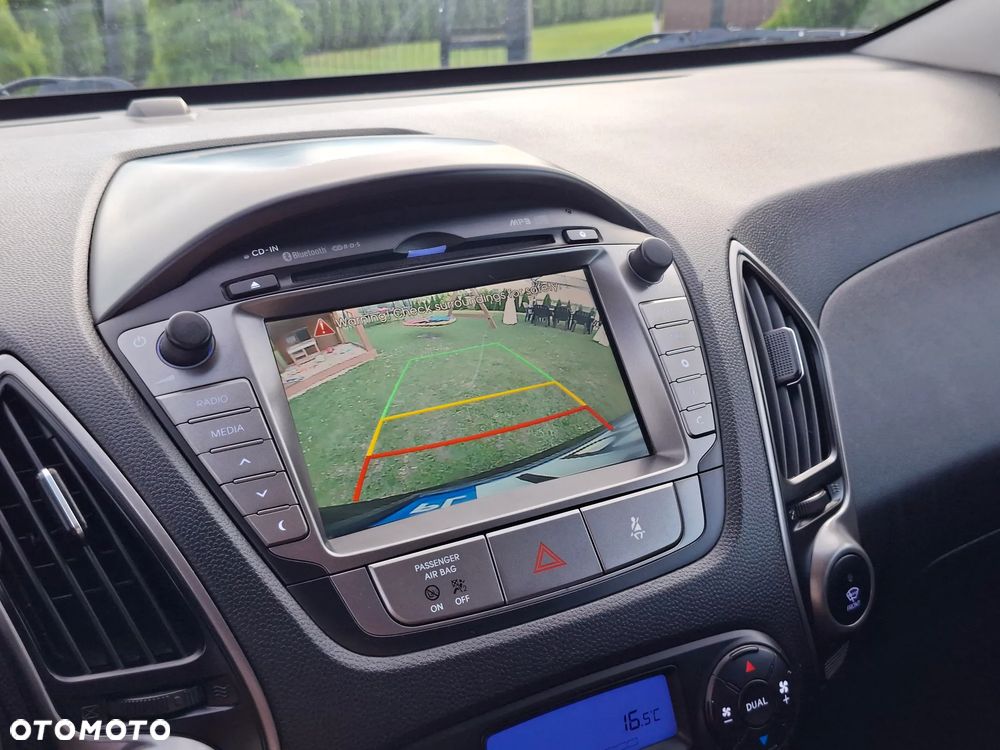 Hyundai ix35 1.7 CRDi 2WD Fifa World Cup Edition - 17