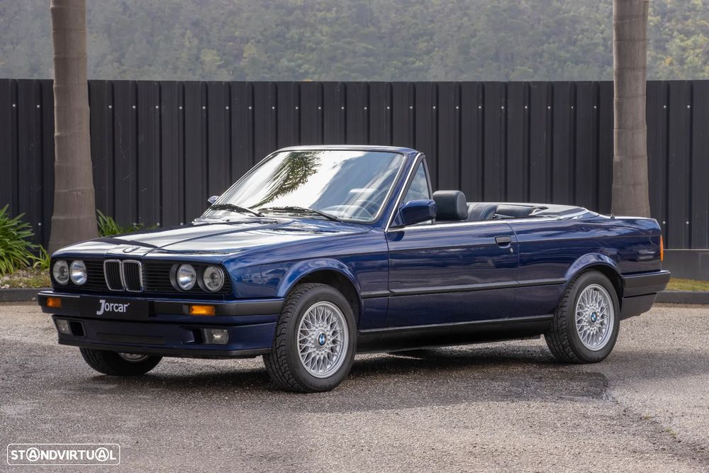 BMW 320 i Cabriolet - 1