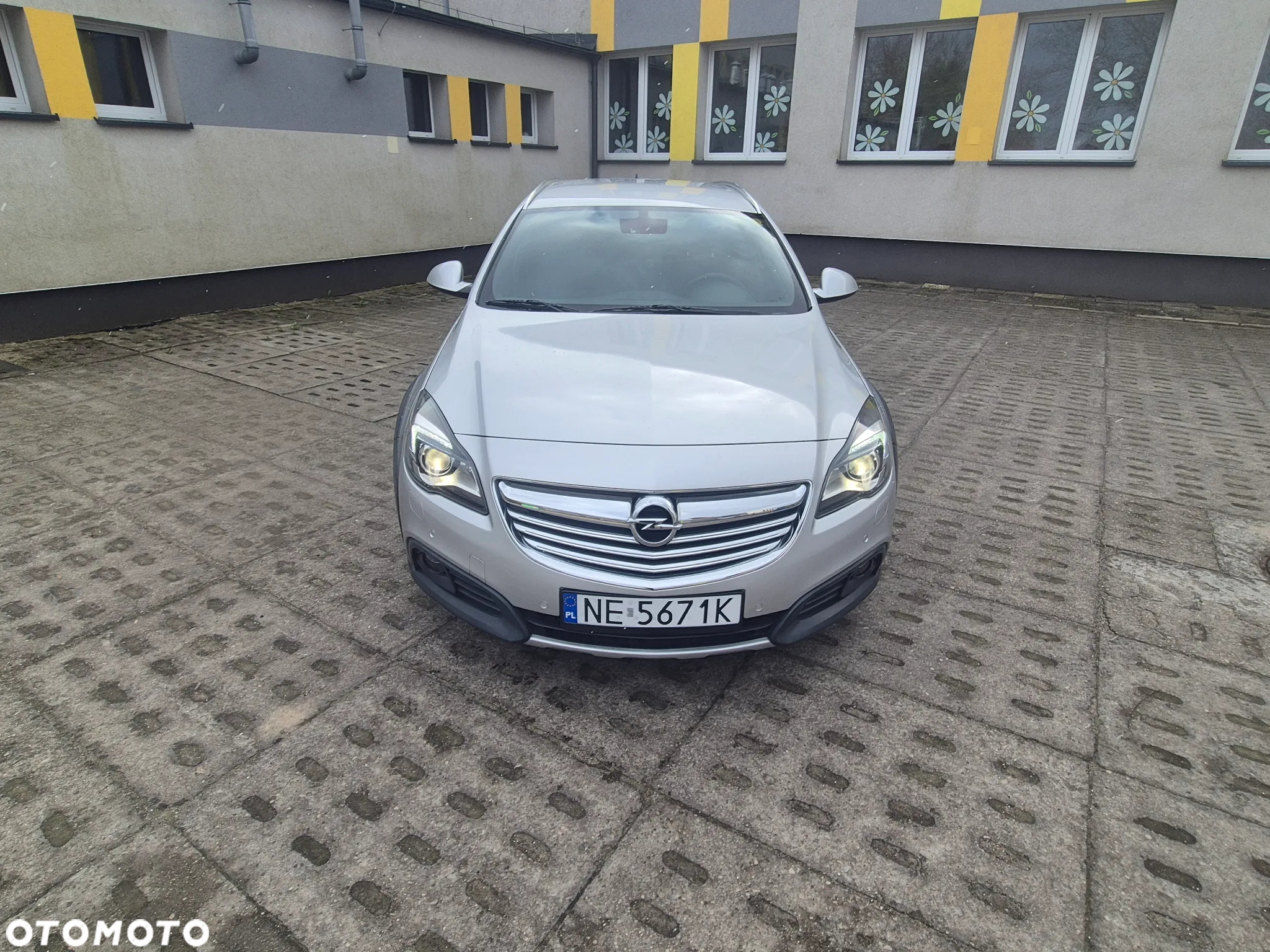 Opel Insignia 2.0 CDTI Cosmo S&S - 10