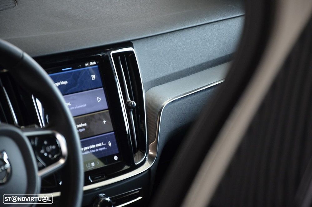 Volvo V60 2.0 T6 AWD TE Plus Dark - 9