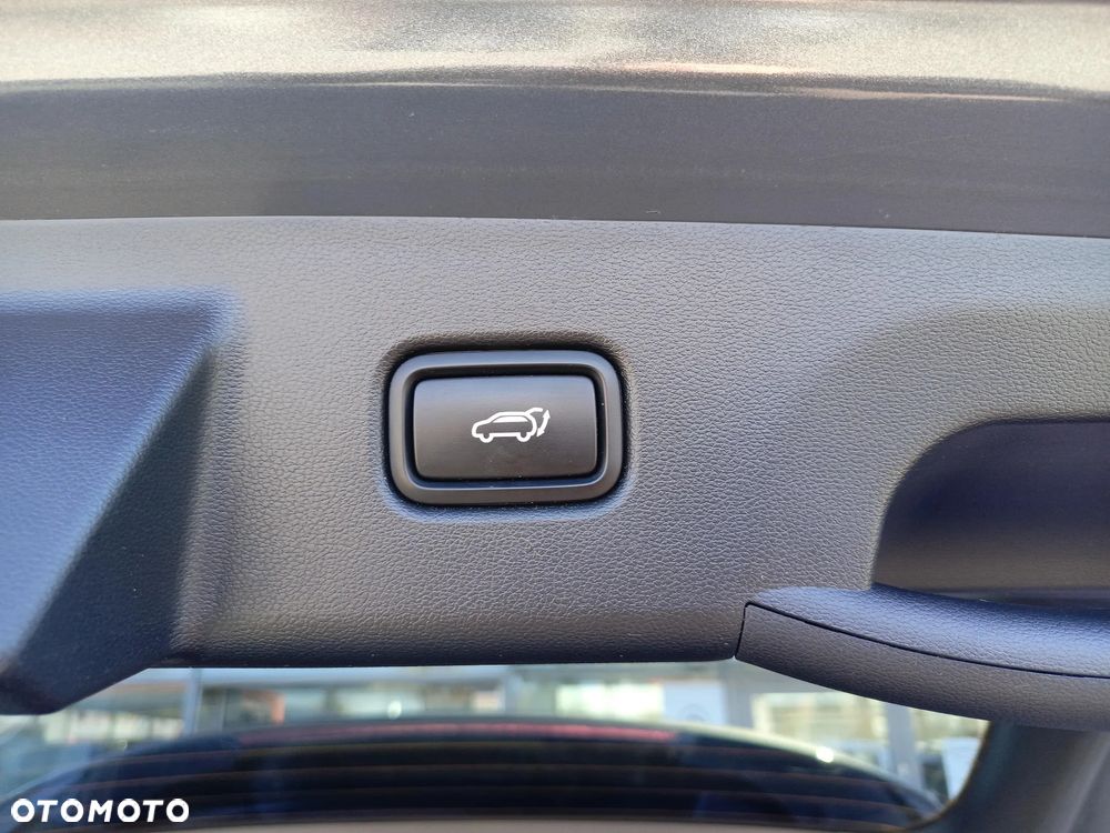 Hyundai Tucson 1.6 T-GDi HEV Executive 2WD - 27