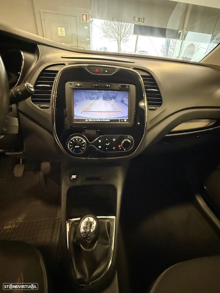 Renault Captur 0.9 TCE - 11