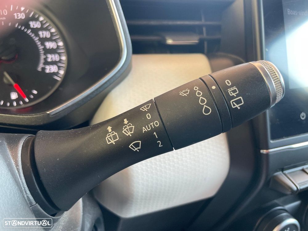 Renault Clio 1.0 TCe Evolution - 16