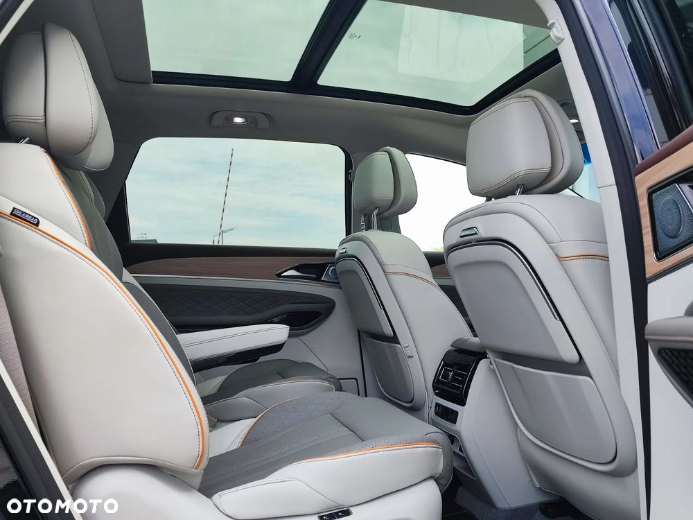 Forthing U Tour - 19