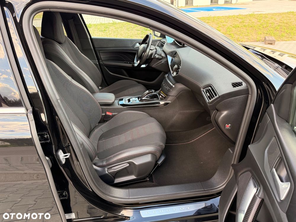 Peugeot 308 1.5 BlueHDi GT S&S EAT8 - 23
