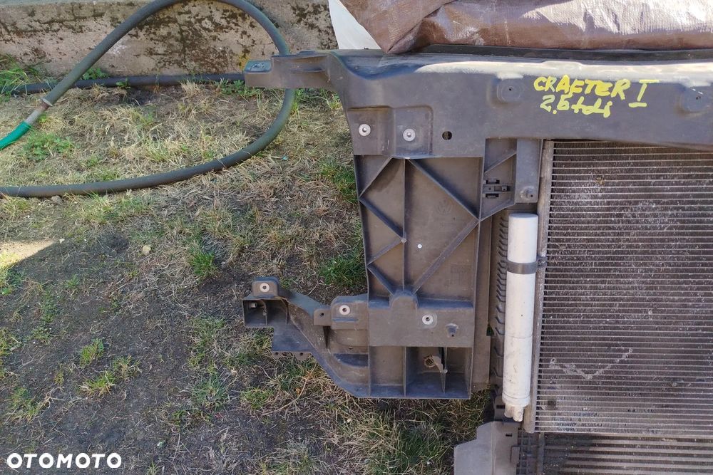pas przód przedni + chłodnice wody klimatyzacji intercooler 2.5 TDI do Volkswagen Crafter 05- - 3