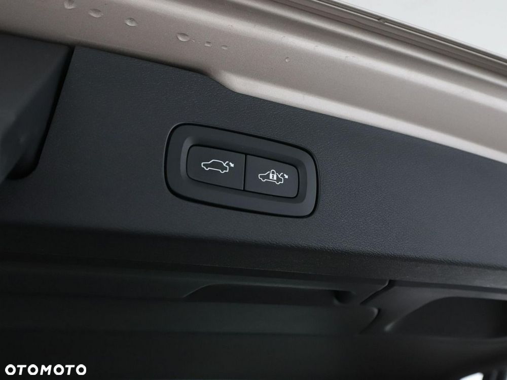 Volvo V60 B4 B Plus Bright - 40