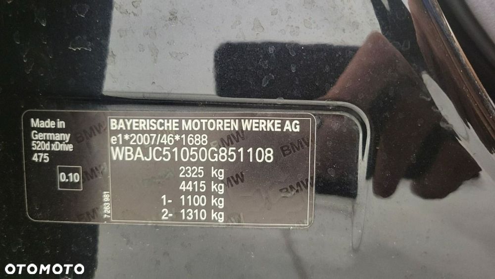 BMW Seria 5 - 29