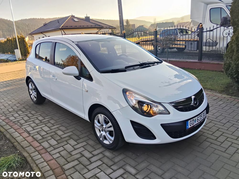 Opel Corsa 1.2 16V Enjoy - 8