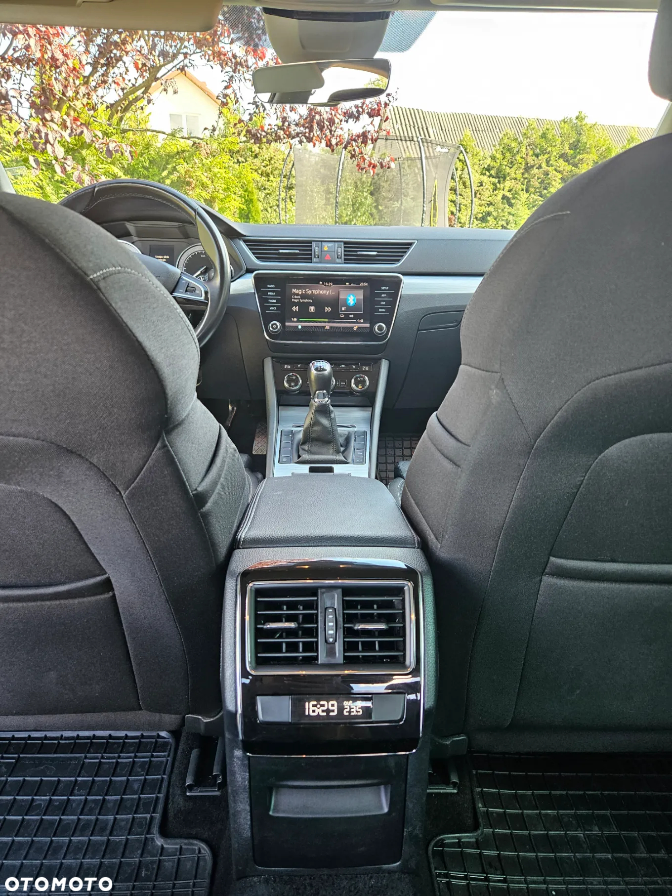 Skoda Superb 2.0 TDI Ambition - 23