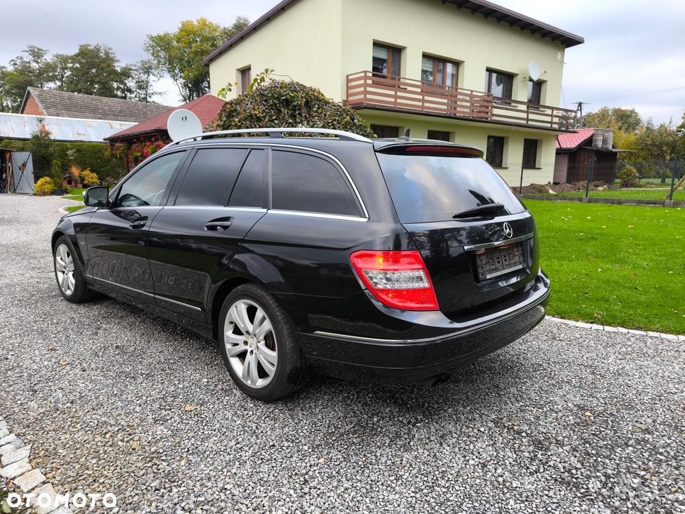 Mercedes-Benz Klasa C 180 T Kompressor Avantgarde - 3
