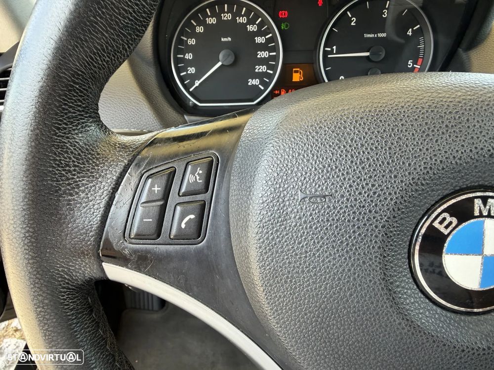 BMW 118 d - 22
