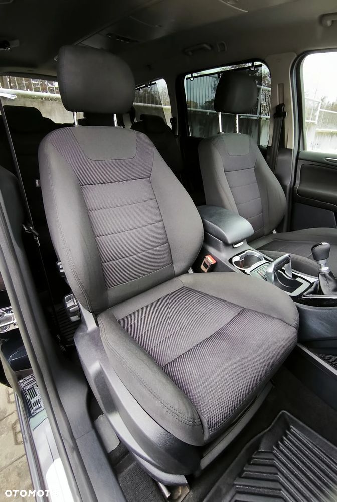 Ford Galaxy 2.0 TDCi Titanium - 17